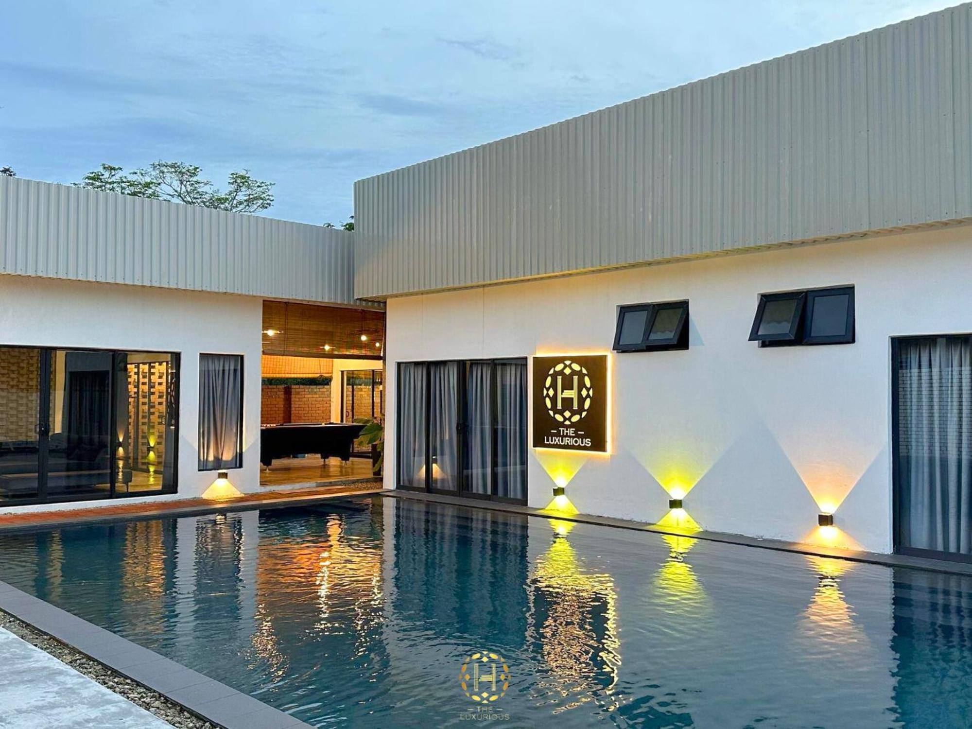 The Luxurious 1256, A Famosa Melaka Vila Alor Gajah Exterior foto